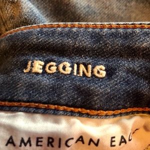 American Eagle Super Stretch Skinny Jean Size 4